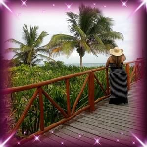 Meet your Posher, Victor